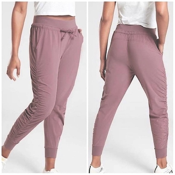 {Athleta} Attitude Jogger Pant in Volcanic Violet - Women's 2 - Picture 1 of 10